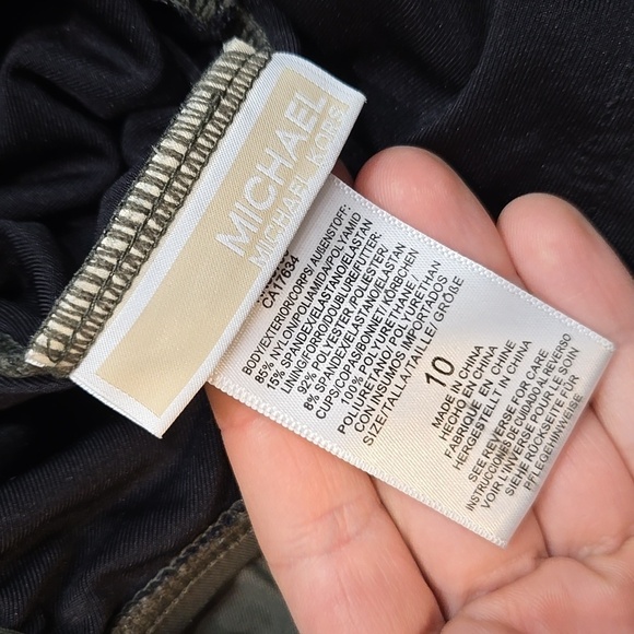 NWOT Michael Kors Guine Off shoulder Ruffle One Piece Swim sz 10 - Picture 6 of 9